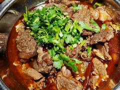 -大众跷脚牛肉馆·非遗传承单位(峨眉山店)