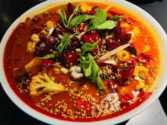 -麻六记(凤凰汇店)