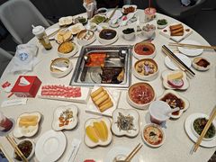 -海底捞火锅(百盛步行街广场店)