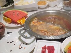 -嘎琉鲜切牛肉自助火锅