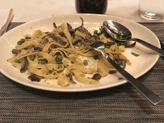 -WOLFGANG PUCK KITCHEN & BAR(迪士尼小镇店)