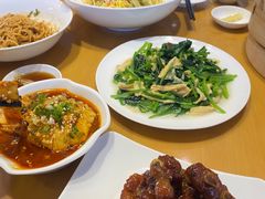 -鼎泰丰(嘉年华•海信广场VILLAGE店)