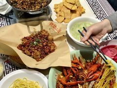 -靓虾二哥长沙地标小龙虾(五一广场店)