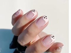 -吉田美学化妆美甲摄影培训(丽水校区)