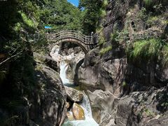 -鄣山大峡谷