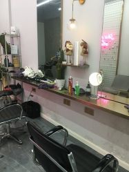 -茶发Salon·烫发染发理发