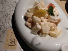 凤梨虾球-穹六人间 people 6(岳阳路店)