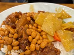 黄豆炖猪脚盖浇饭-兰溪十八浇(天一店)