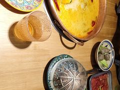 -洱火云南酸菜牛肉火锅(石景山当代商城店)