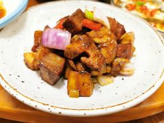 -鑫真味私房菜馆