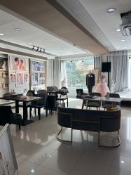 -巴黎时尚婚纱摄影(南汇店)