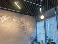 -汽车博物馆主题餐厅