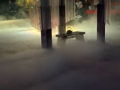 -瑞虹新天地月亮湾