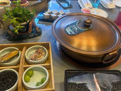 -慢丽江·云南野生菌土鸡锅(付家庄店)