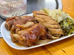 -明姨仔潮汕美食·碳炉猪脚·汕尾牛腩饭·起片鸡煲(起义路店)