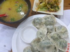 -志权牛肉面(灵山路店)