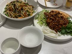-小桃红·东北菜·春饼烤鸭(南阳湖街店)
