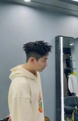 -茶发Salon·烫发染发理发