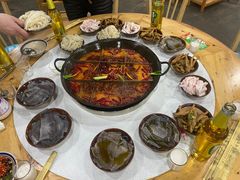 -正贰捌经重庆老火锅(建设路店)