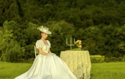 -茜茜公主婚纱摄影会馆