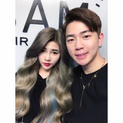 Yishen合影纪念-3AM HAIR SALON烫发染发接发