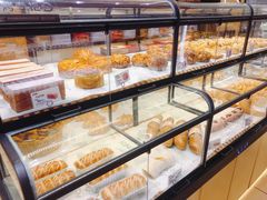 面包甜点陈列柜-御蝶坊生日蛋糕KNAC(创业店)