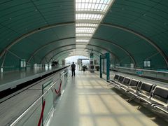 -龙阳路磁悬浮列车总站-停车场