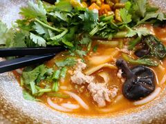 -蒙自源米线大王(江南西路店)