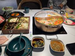 -椰子湾·海南火锅·糟粕醋·椰子鸡(正大广场店)