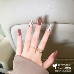 -Pink You美甲洗眉纹绣定制中心
