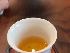 -绿雪芽白茶(浙大华家池校区凯旋路店)