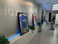 -PE SALON
