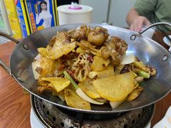 -胡子饮食店