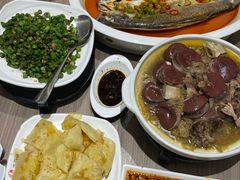 -六泰居·尔滨地标·东北菜(泰山路店)