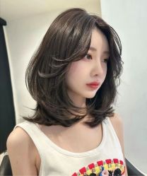 -苑苑发型设计
