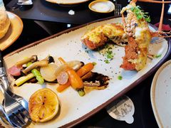 香焗龙虾配自制黑松露酱-上海苏宁宝丽嘉酒店·Cafe Bellagio西餐厅