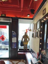 -东方先生国潮男士理发馆