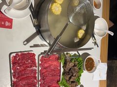 吊龙-焯牛潮汕牛肉火锅(云峰街创始店)