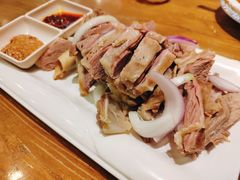 -清真·玛丽亚新疆菜主题餐厅(浙江中路店)