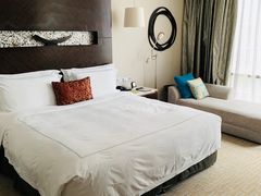 -青岛海尔洲际酒店