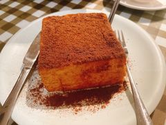 -新大咀港式茶餐厅(宝山万达店)
