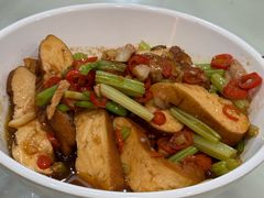 攸县香干炒芹菜-红色湘菜馆(春风店)