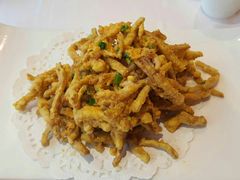 金沙茶树菇-毛家饭店·30年融合新湘菜(无影山店)