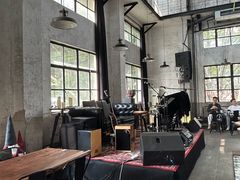 -锅炉咖啡·西餐·音乐酒厂