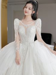 -莫小姐婚纱