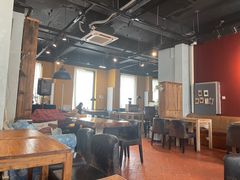 -房角石咖啡与书(吉大南校店)