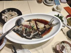 -大中华酒楼·主席武昌鱼·武汉美食地标(江汉路步行街店)