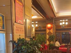 -山城年华老火锅(玉林店)