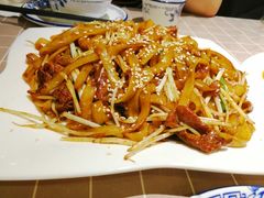 老广炒牛河-老廣食堂(区庄店)