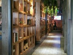 -屋顶花园餐厅(步行街老地王大厦店)